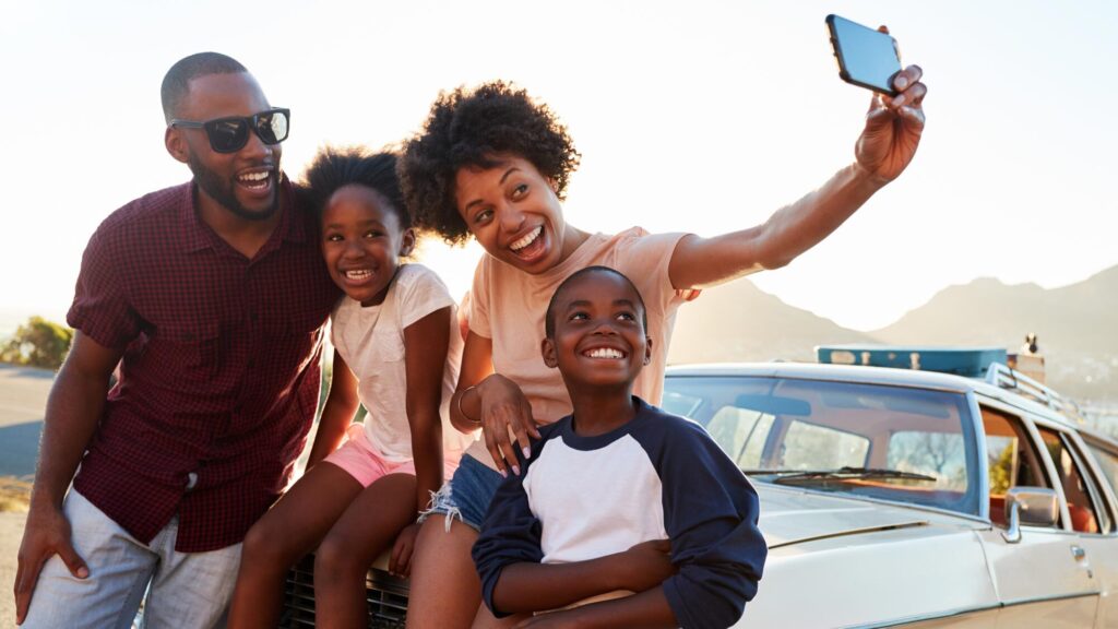 Best Family Cell Phone Plans in 2025: Top Picks for Unlimited Data